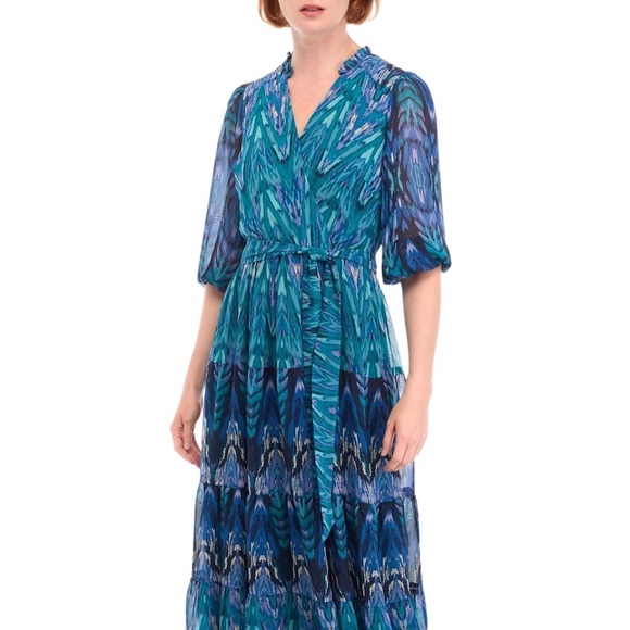 Maison Tara Blue Ruffle Printed Maxi Dress Tie Waist Size 12 3/4 Sleeve V Neck - Picture 10 of 10